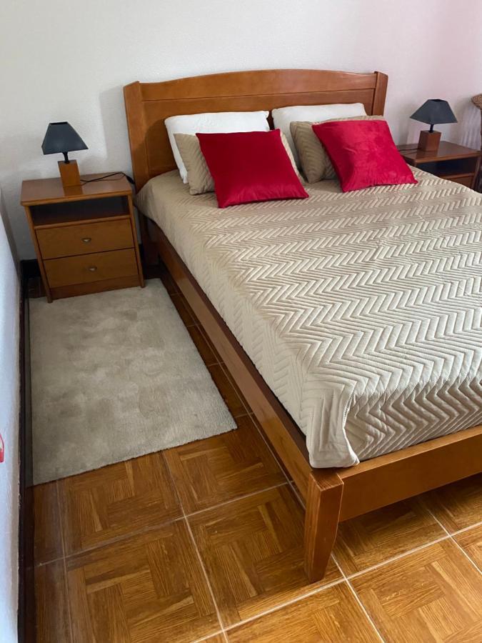 Hollywood Villa Campanário Extérieur photo